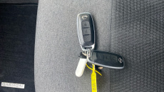 Nissan Qashqai 1.3 DiG-T MH 158 N-Connecta 5dr Petrol Hatchback